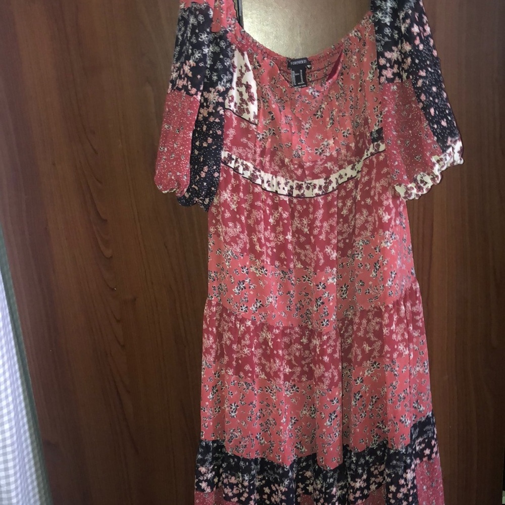 Medium size semi used dress in great condition.